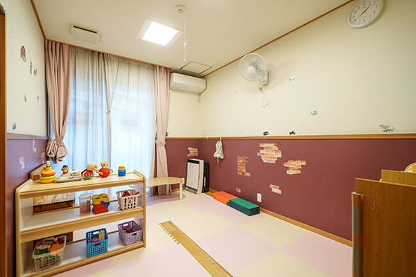 こうのとりの家 0・1歳対象02