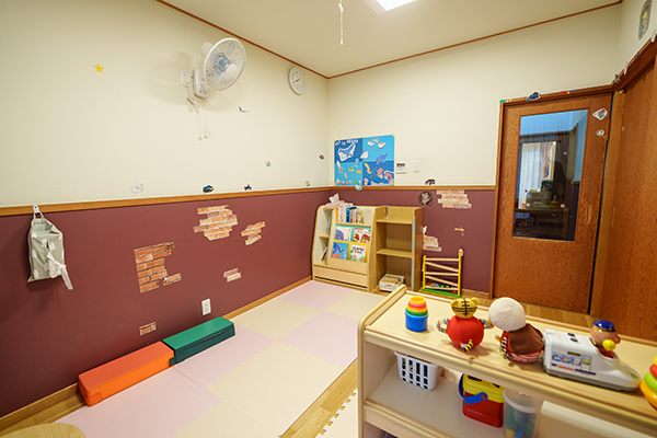 こうのとりの家 0・1歳対象02